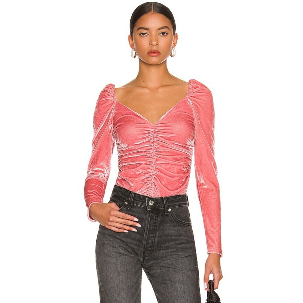 NWT MINKPINK Mekness Velvet Ruched Top, Size Small, Color Blush